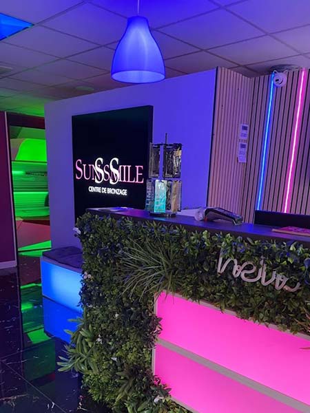 Sun Smile Saint-Gratien comptoir d'accueil Sun Smile Saint-Gratien comptoir d'accueil